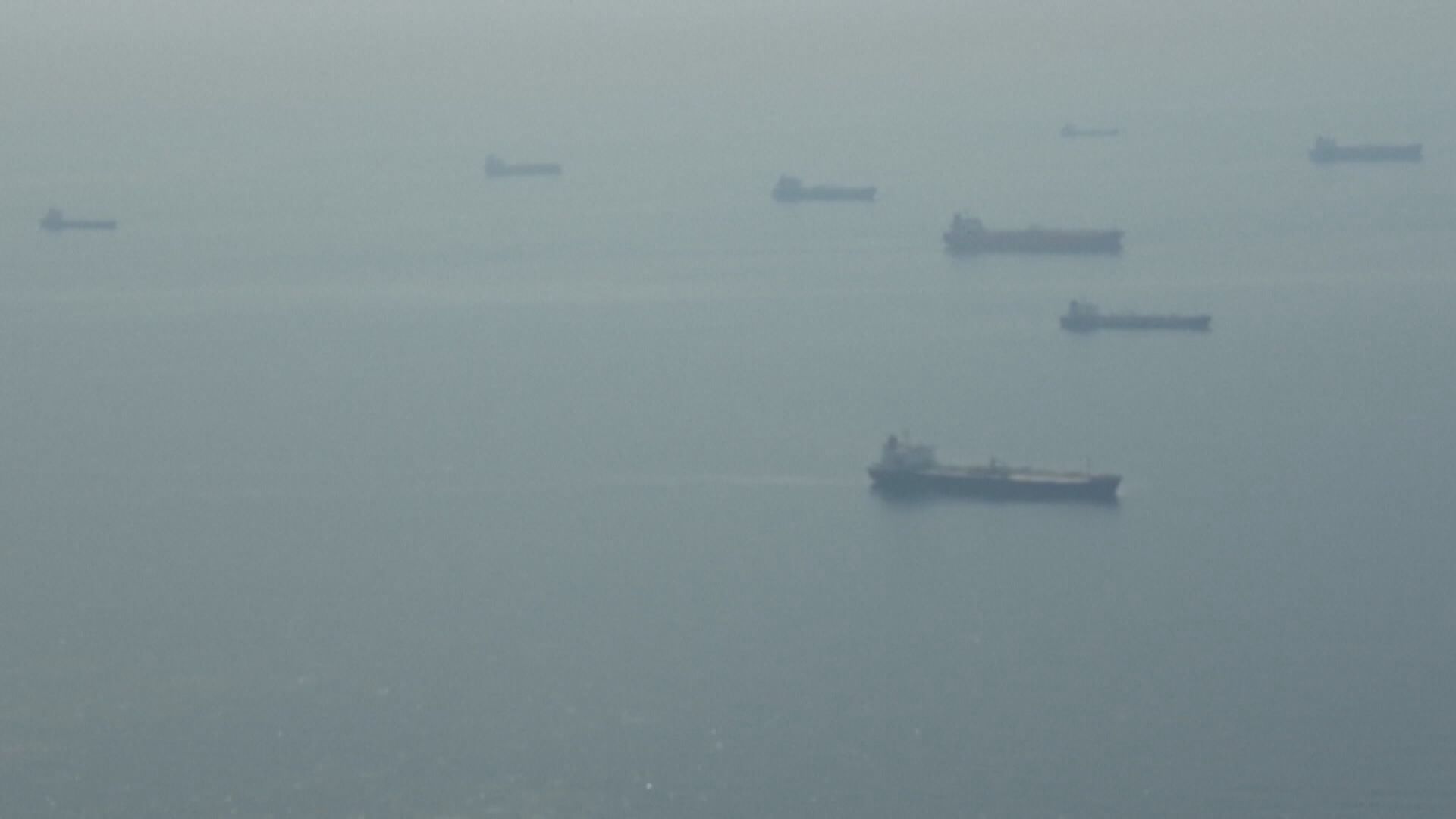 美以伊戰爭｜伊朗批准對通過霍爾木茲海峽船隻收取通行費