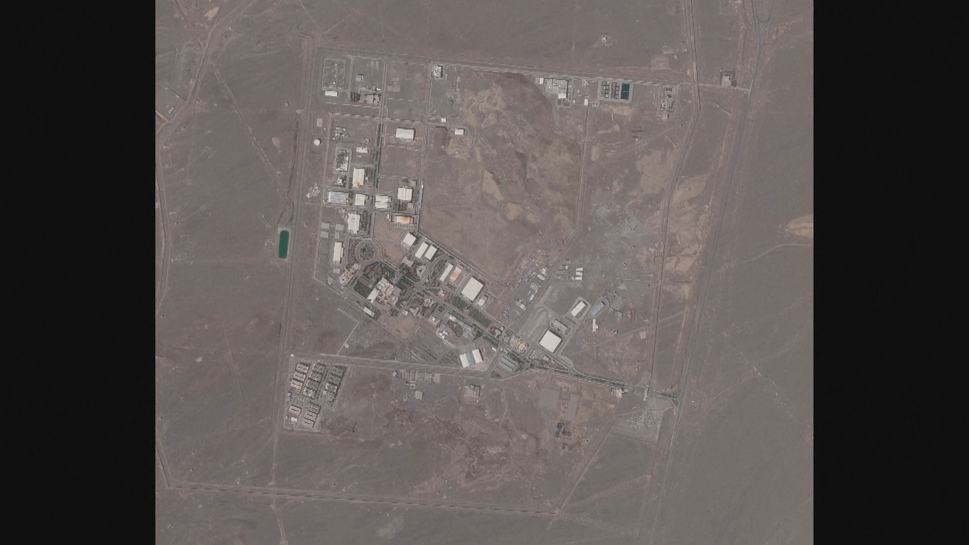 伊朗納坦茲核設施地面未見破壞痕跡