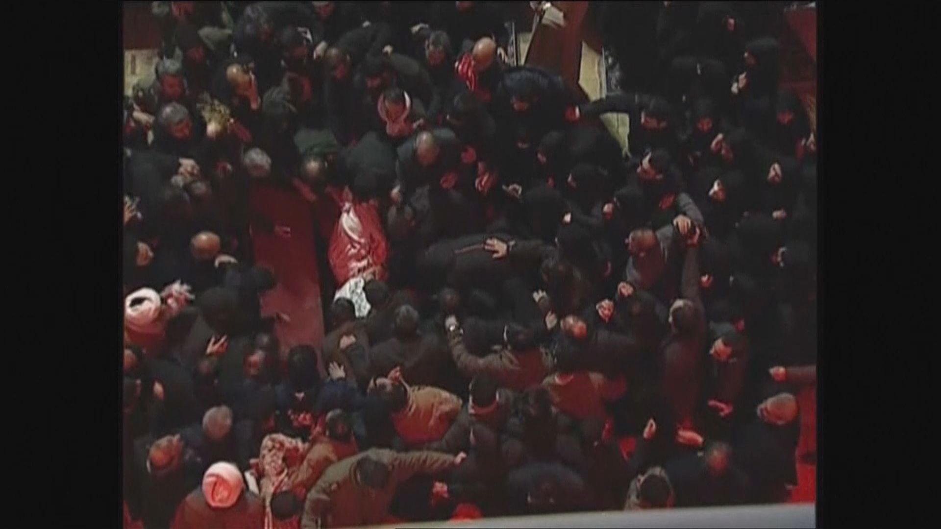 被美軍擊殺的伊朗將領索萊馬尼下葬