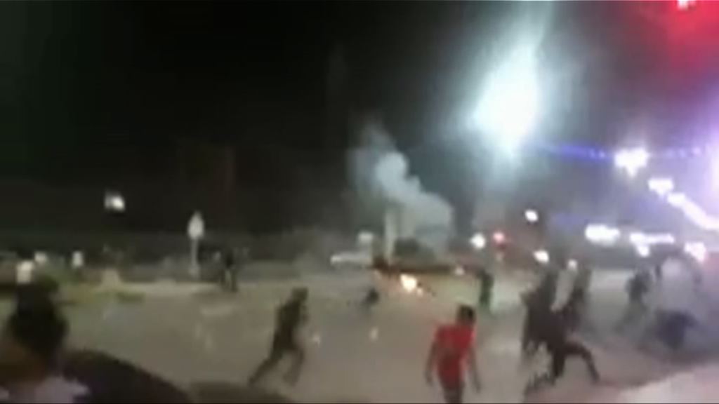 伊朗西南部城市示威傳出槍聲