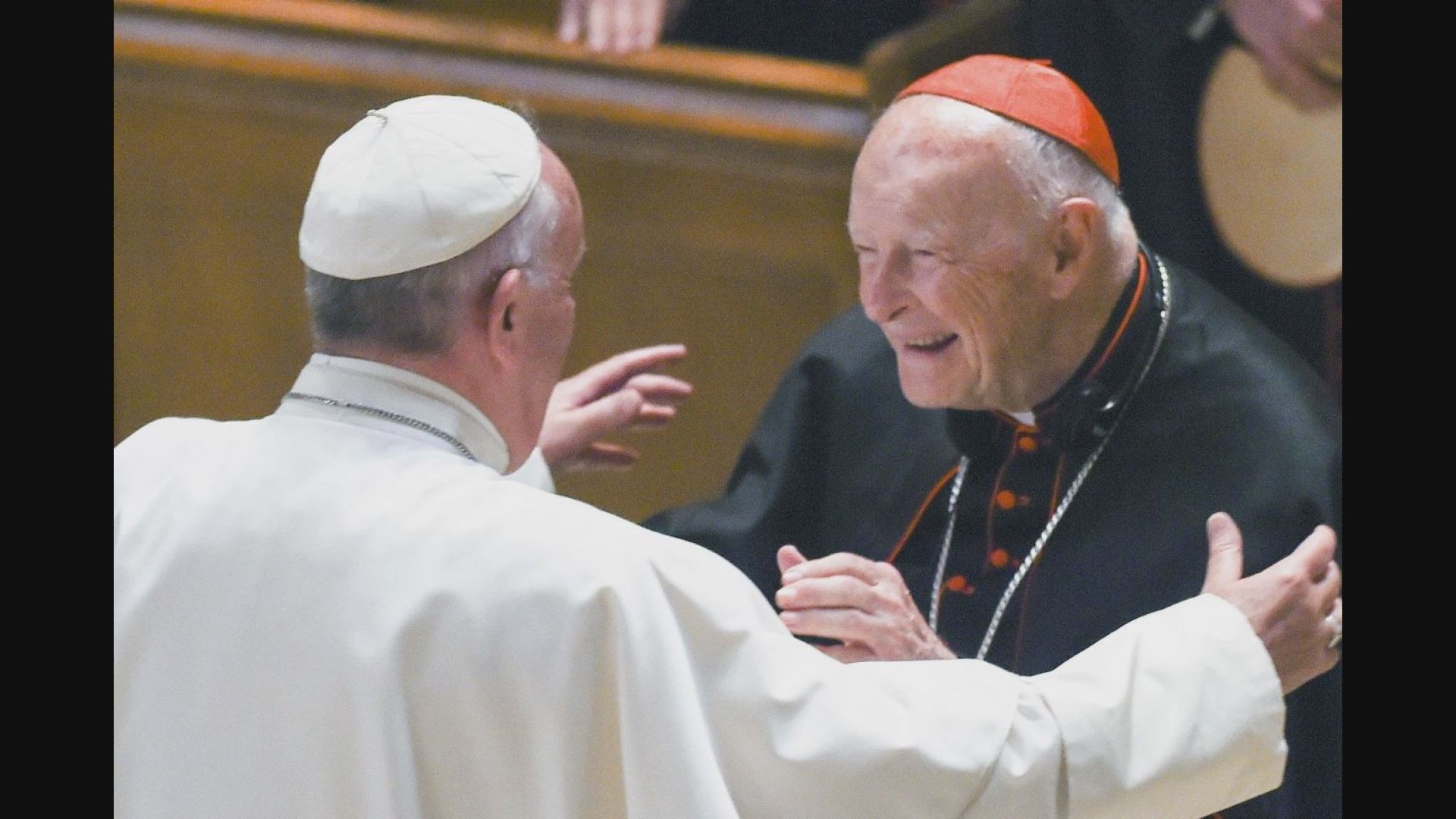 教宗被指隱瞞神職人員性侵行為 