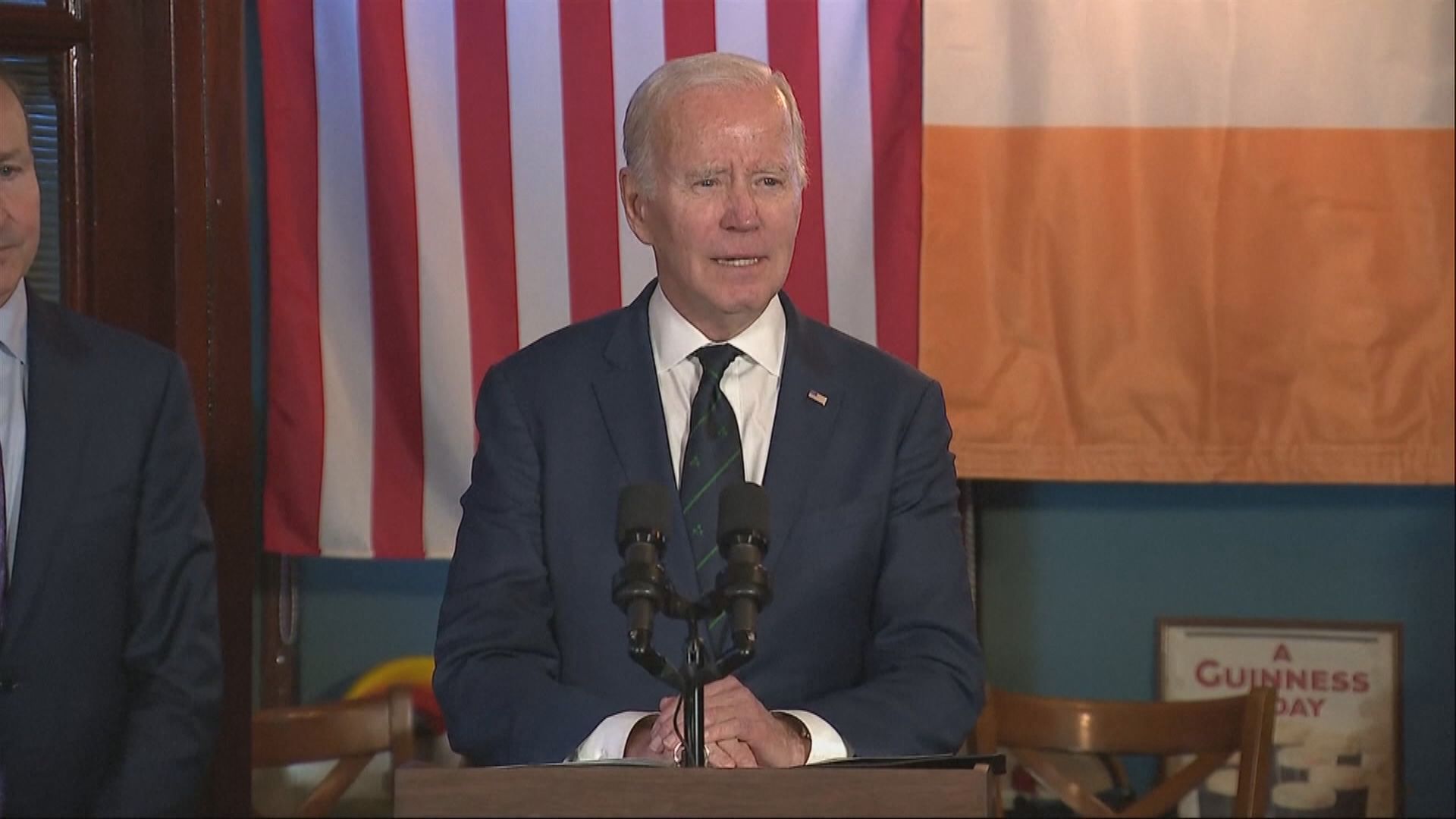 拜登轉抵愛爾蘭繼續訪問行程　到訪祖先家鄉勞斯郡