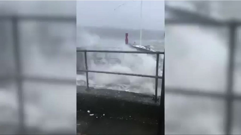 奧費利婭吹襲愛爾蘭最少三死