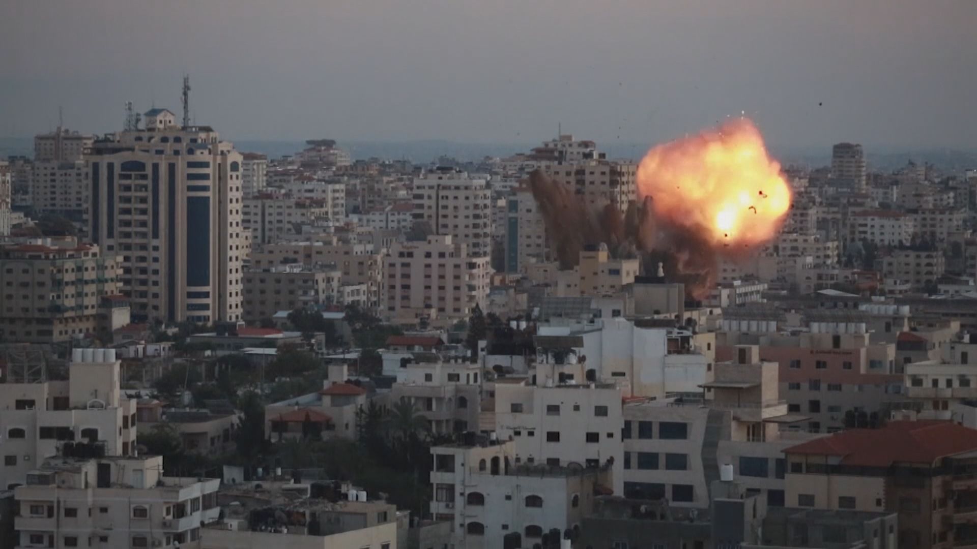 以軍續陸空兩路攻擊哈馬斯加沙據點