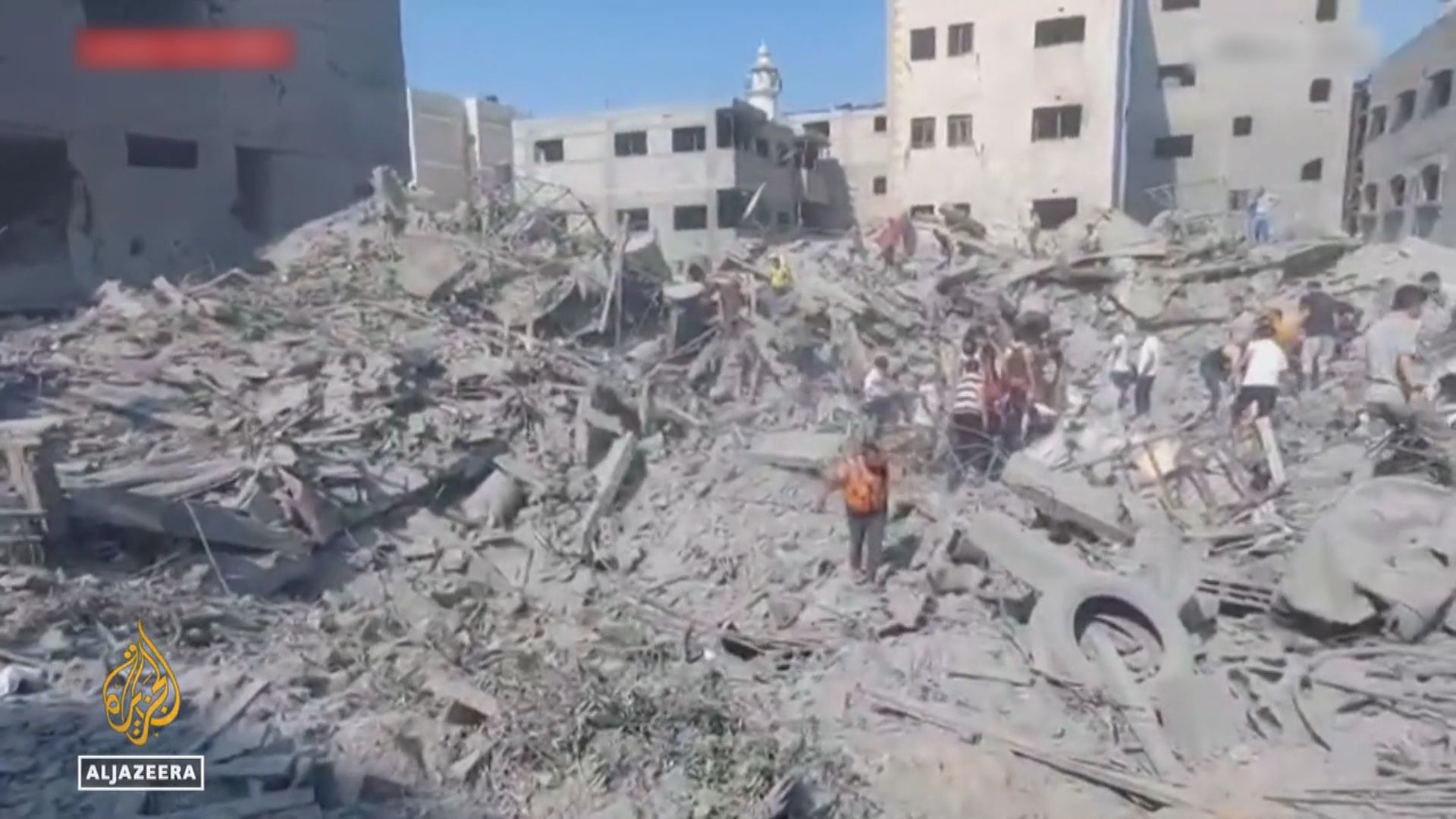 加沙首批外國人及傷者經拉法口岸進入埃及