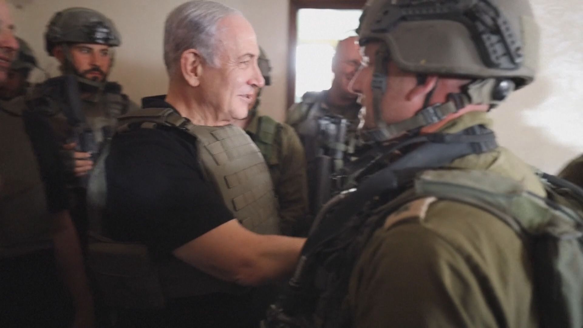 內塔尼亞胡到加沙視察軍隊 救援物資貨車首次開入加沙北部