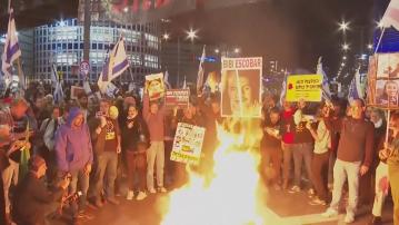 以色列繼續有反政府示威 指內塔尼亞胡是加沙停火談判障礙