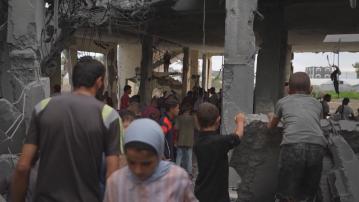 以軍空襲加沙中部清真寺及學校　至少26死93傷