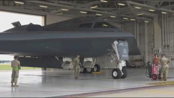 以伊衝突｜據報美軍在關島部署搭載鑽地炸彈B2轟炸機