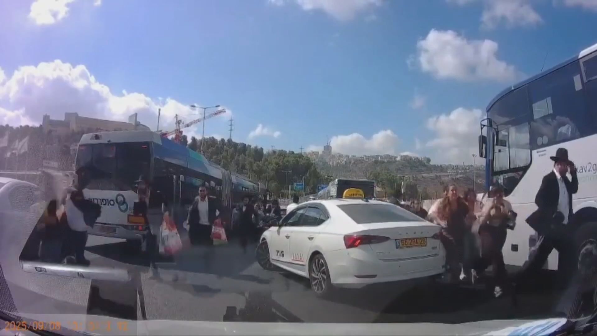 以色列耶路撒冷巴士站遭槍擊　至少六死