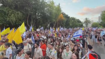 以色列多處有示威和罷工尋求釋放人質　以軍表示很快對加沙城啟動軍事行動