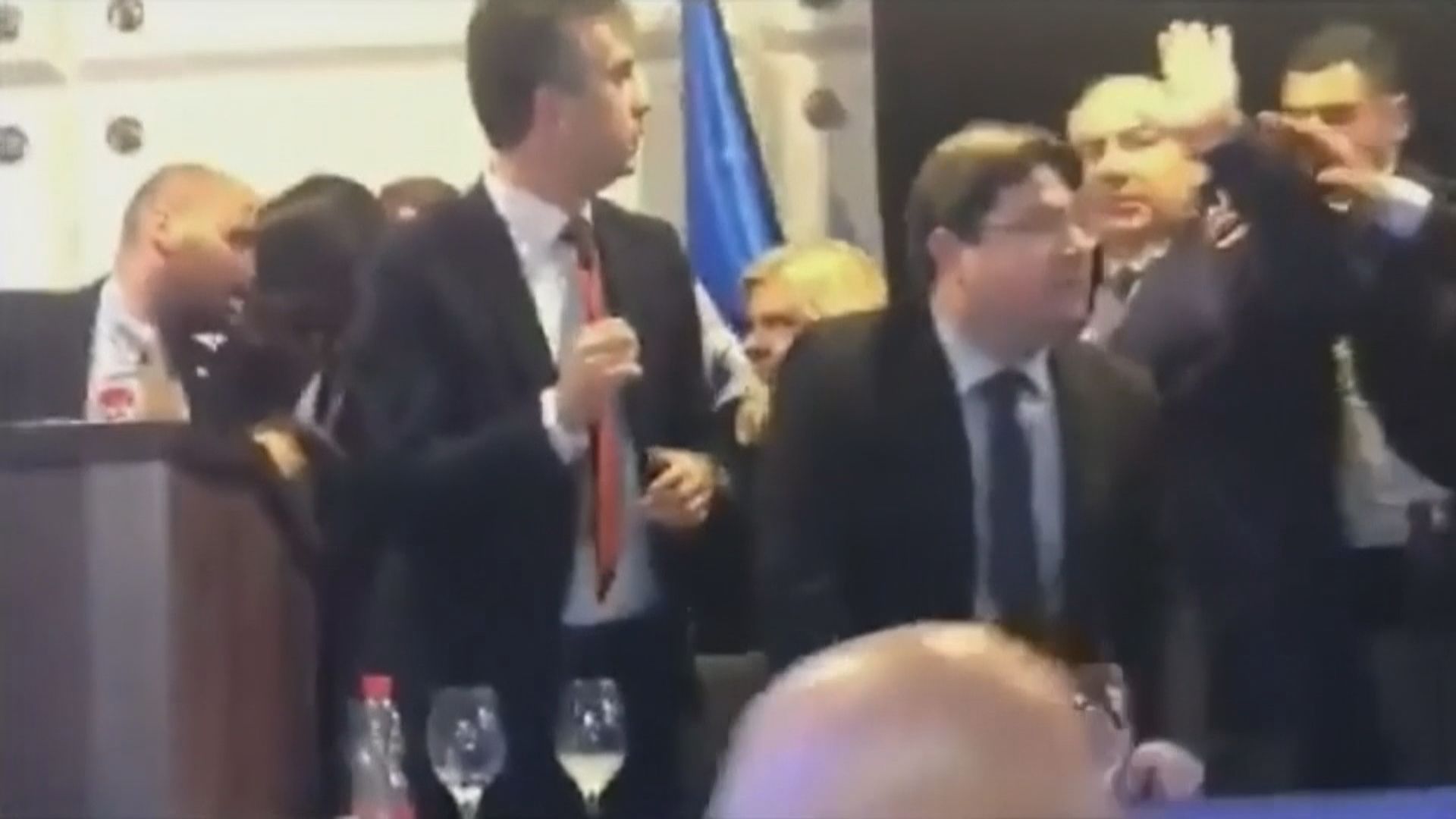 以色列總理內塔尼亞胡發表演說期間響起火箭襲擊警報