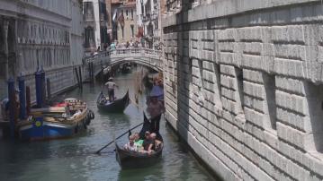 亞馬遜創辦人貝索斯月底於威尼斯辦婚禮　有居民擔心加劇過度旅遊