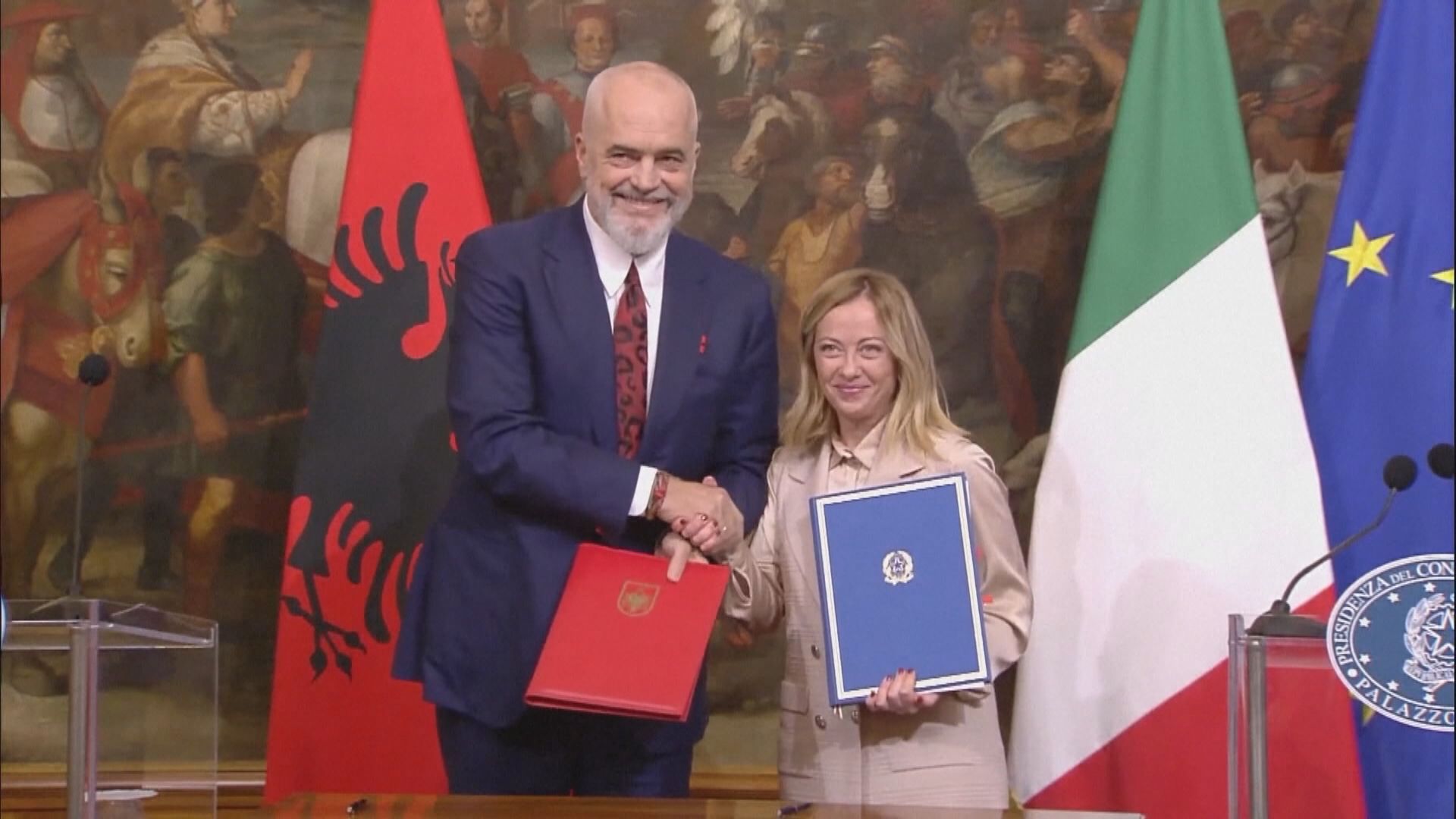 意大利在阿爾巴尼亞興建難民中心 受人權組織批評