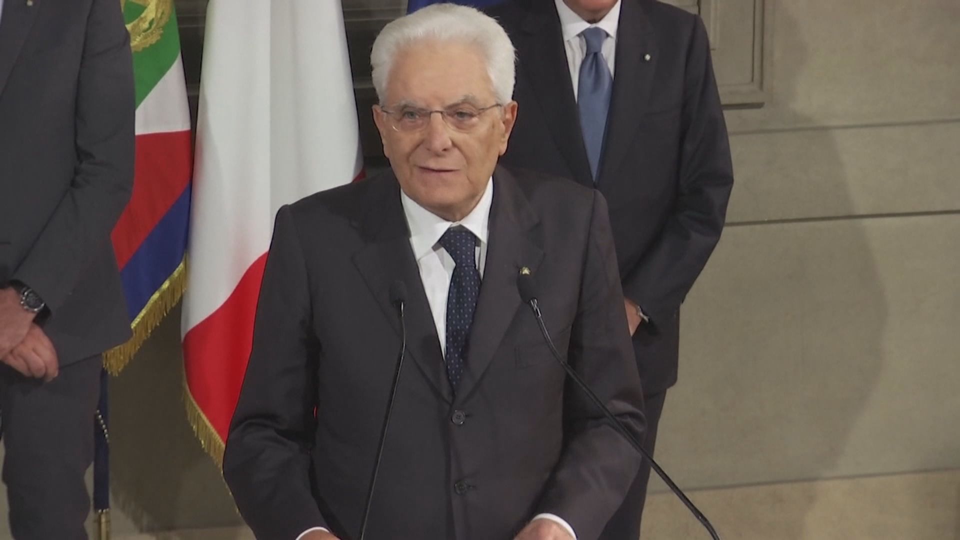 意大利總統馬塔雷拉高票連任