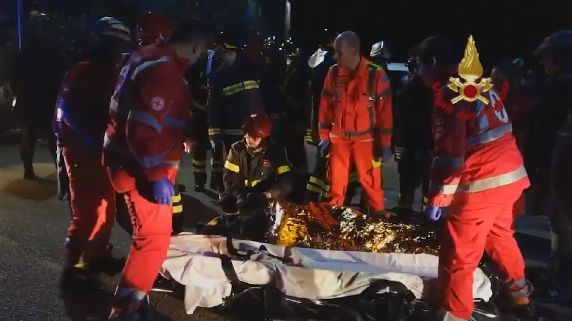 意大利夜店人踩人　六死逾百人傷