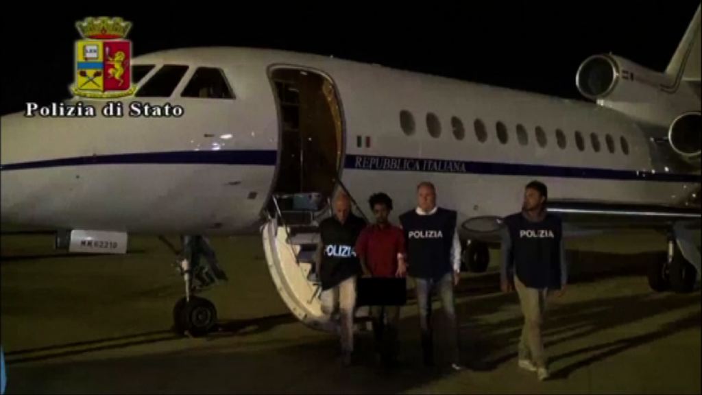 意英兩國疑「擺烏龍」抓錯蛇頭