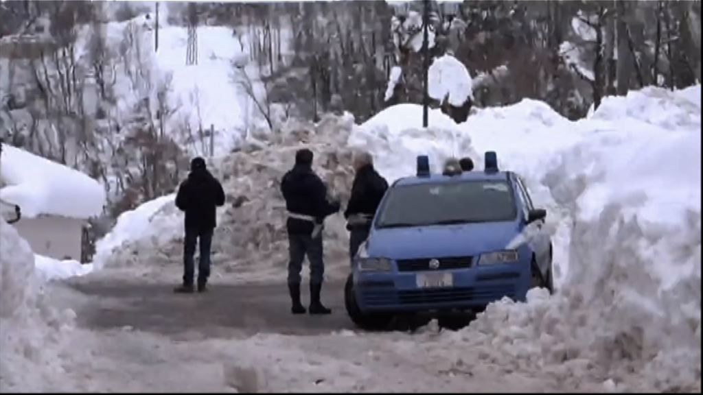 意大利雪崩被埋酒店發現生還者