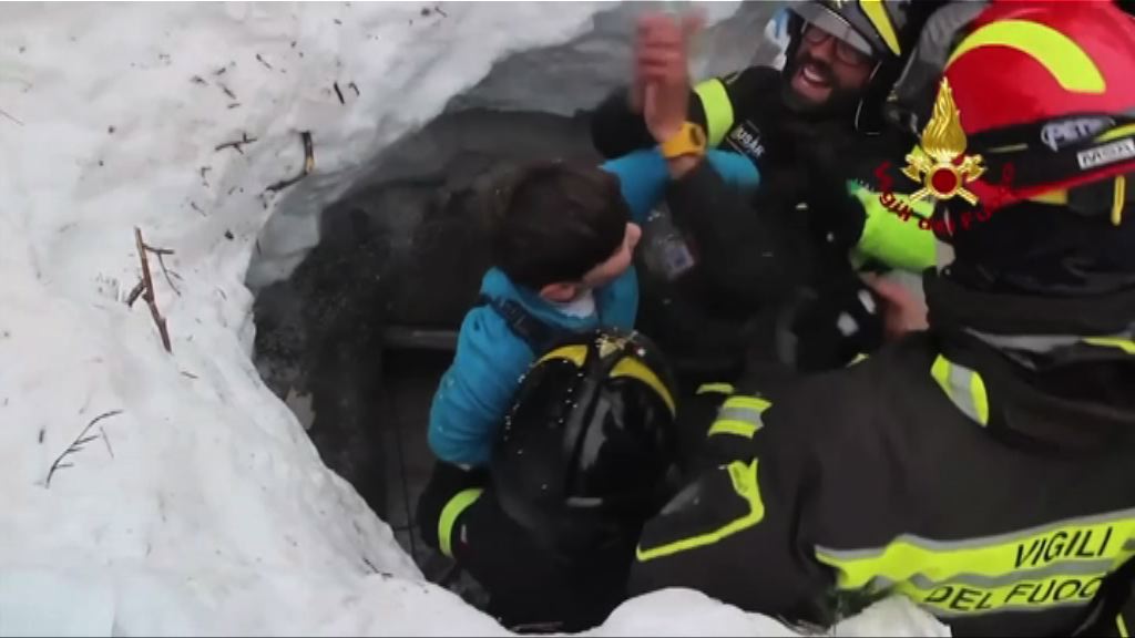 意大利山區雪崩　最少8人生還
