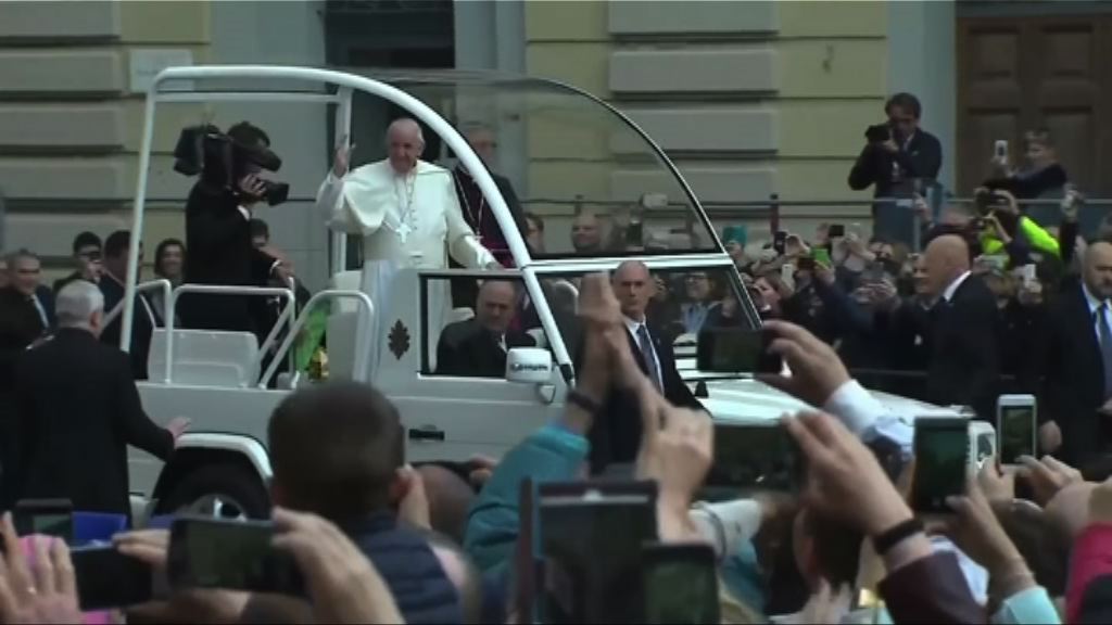 教宗到訪意北部5年前地震災區