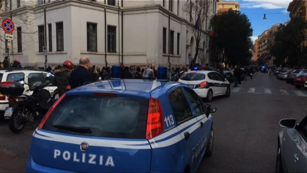 意大利中部地震　羅馬感震動