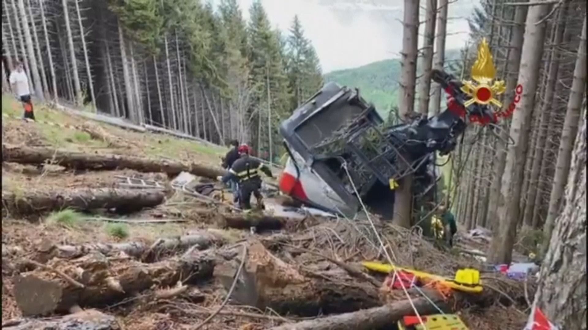 意大利北部登山纜車墮地至少14死