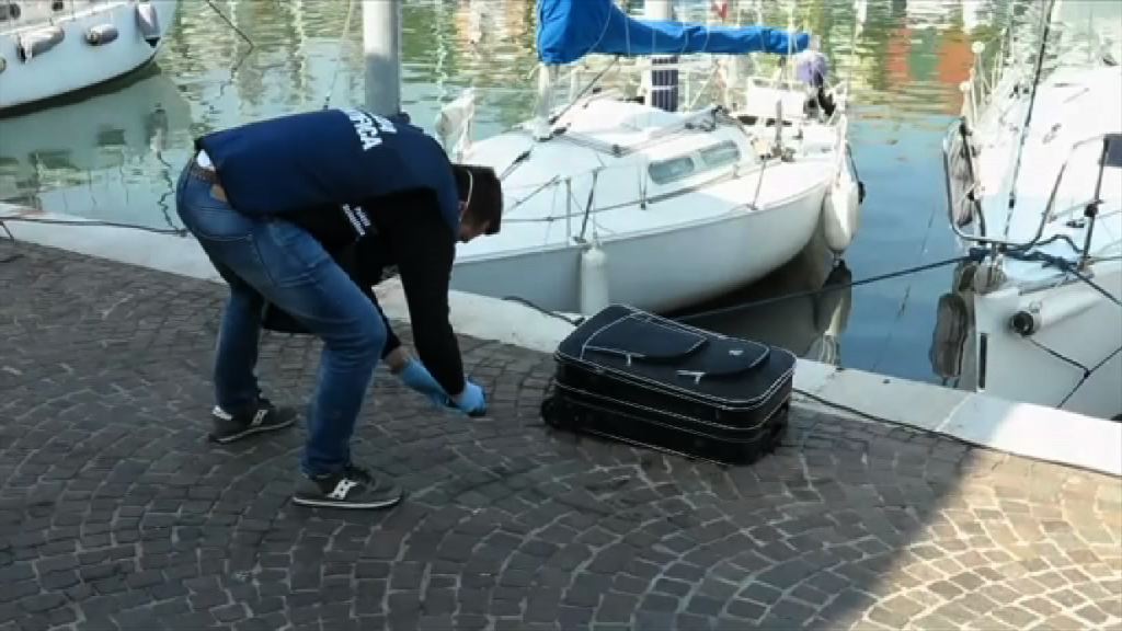 意大利里米尼發現行李箱內藏屍體