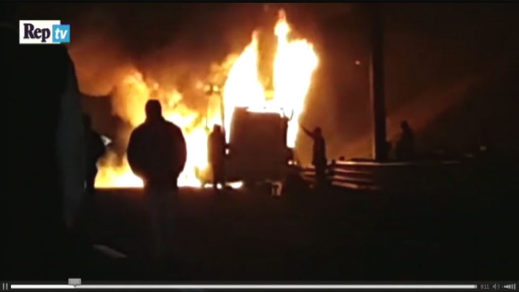 意大利有旅遊巴失事起火至少16死