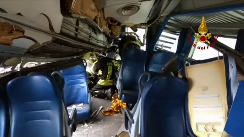 米蘭附近火車出軌三死逾百傷