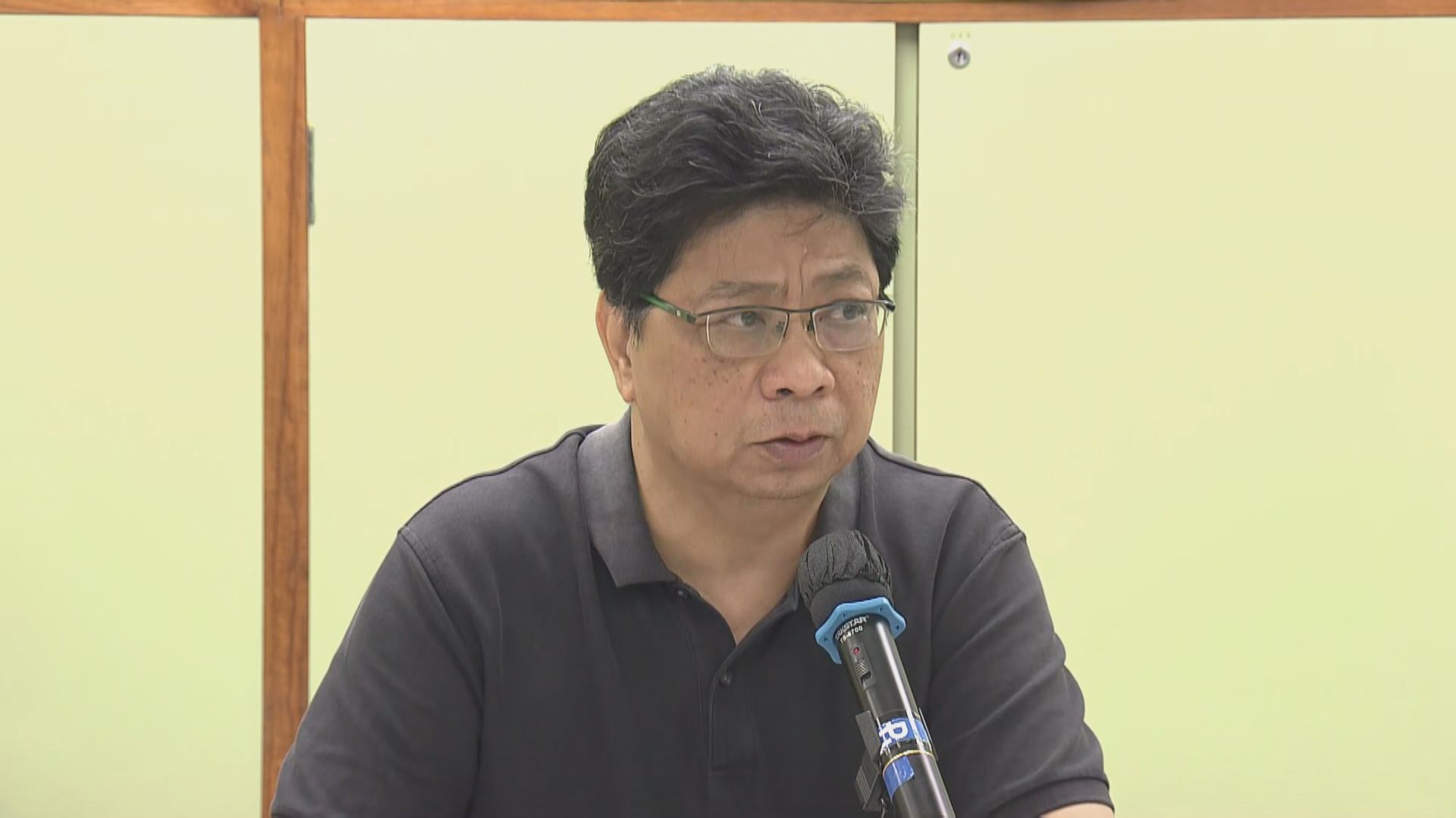 楊健興：憂港府推記者發牌制度規管傳媒