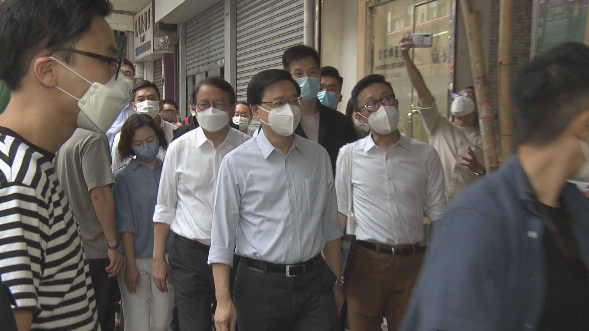 據悉李家超一連兩個周末將到訪荃灣及元朗