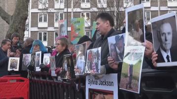 前英揆約翰遜在新冠疫情調查聽證會上致歉