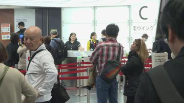 日本修改規定　下周二起禁止於行李架放置行動電源