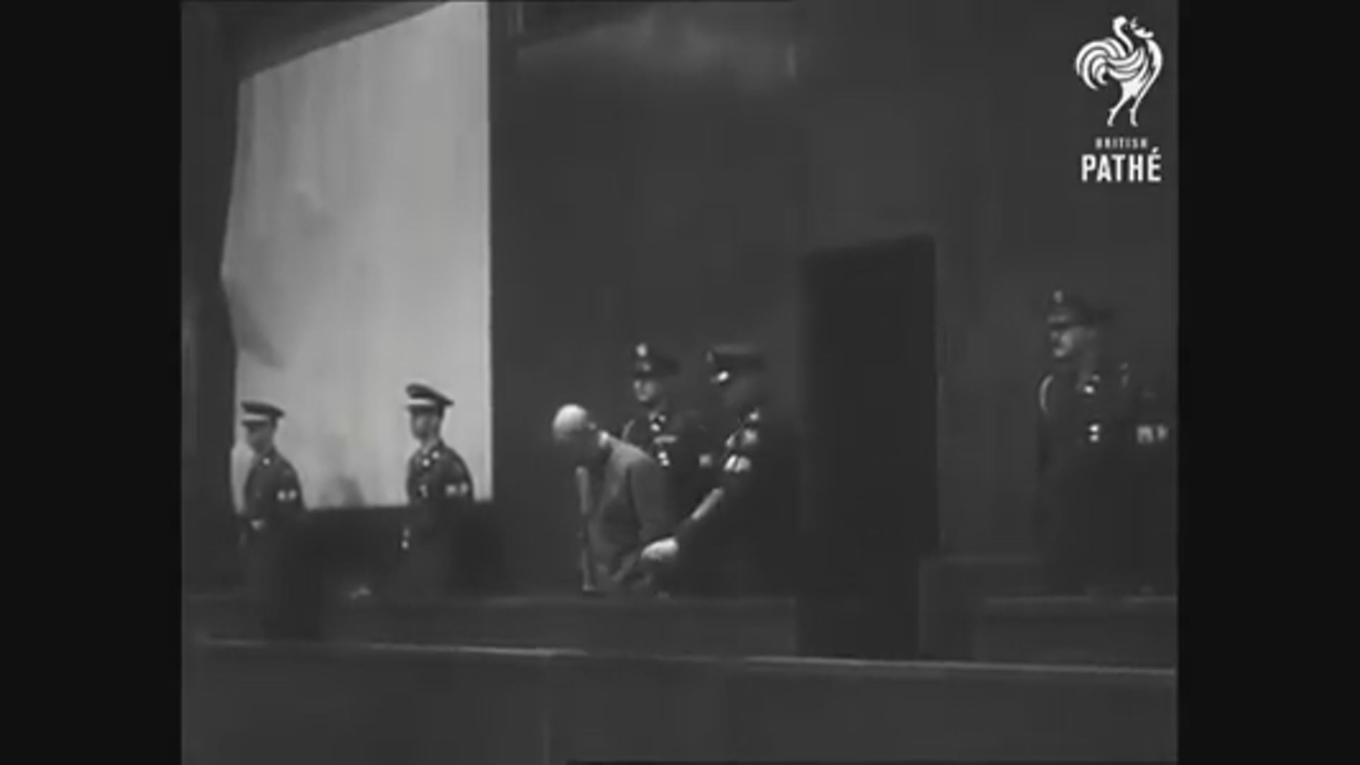 【包括東條英機】美絕密檔案證二戰日本甲級戰犯骨灰被美軍撒落太平洋