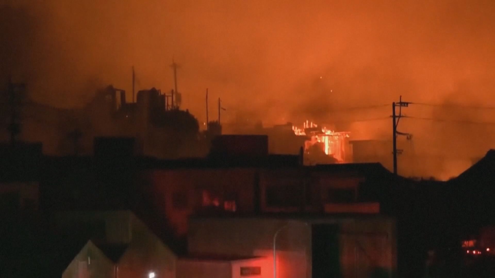 日本大分縣大火燒毀逾170楝建築物　一名老翁失蹤