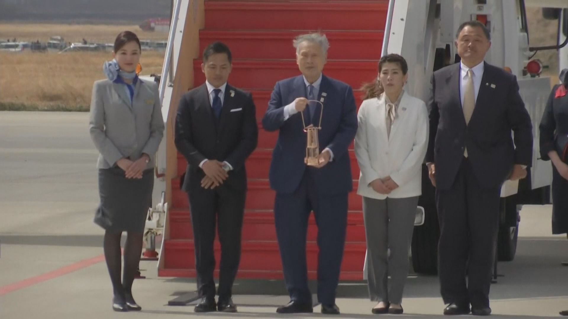 東京奧運聖火運抵日本