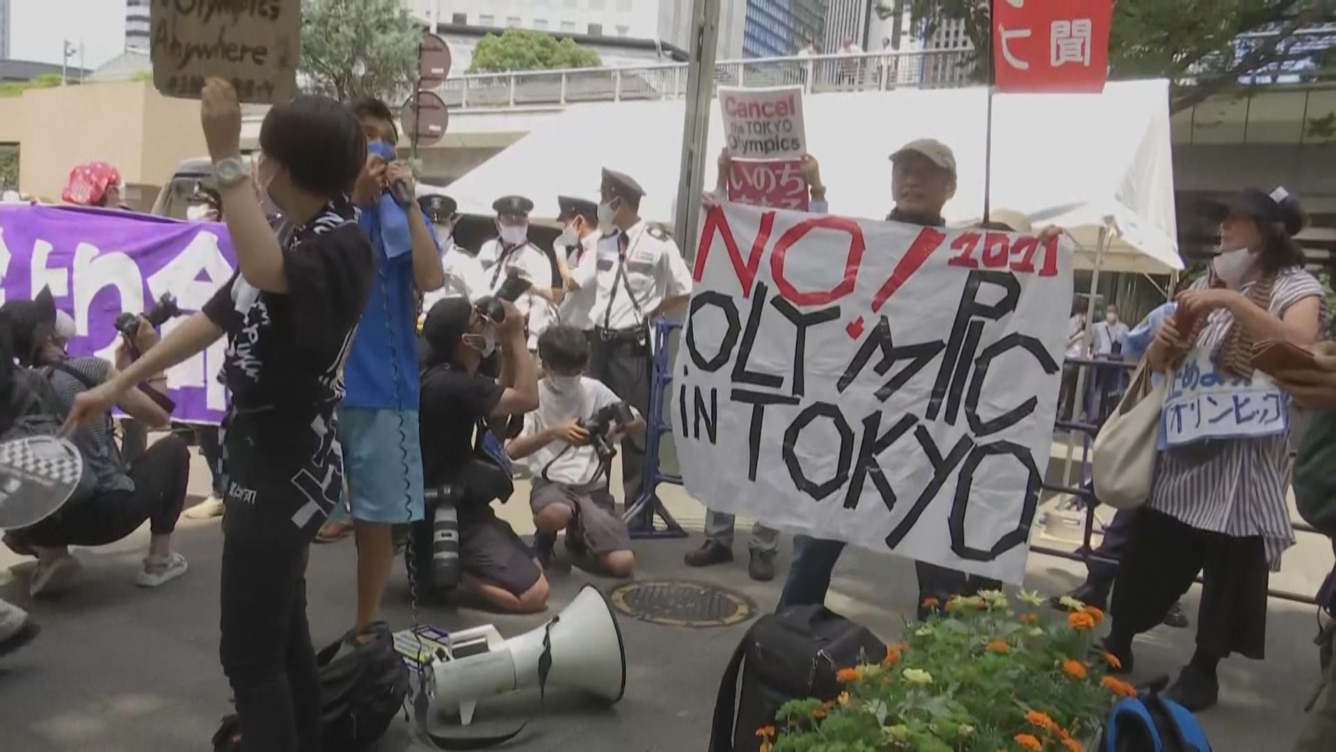 東京都廳舉行聖火抵達終點儀式　再多三運動員確診