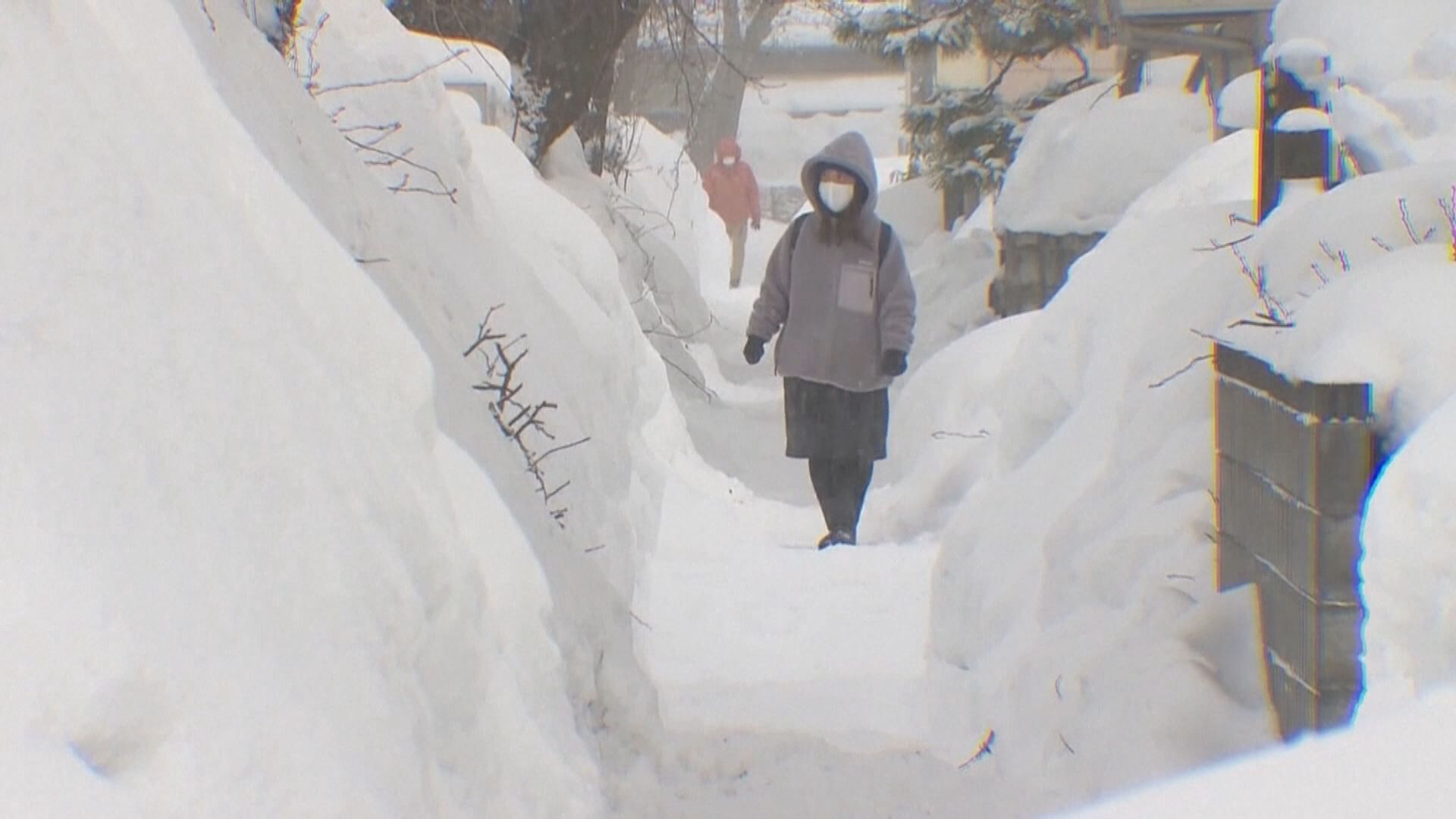 日本周日眾議院選舉多地持續大雪
