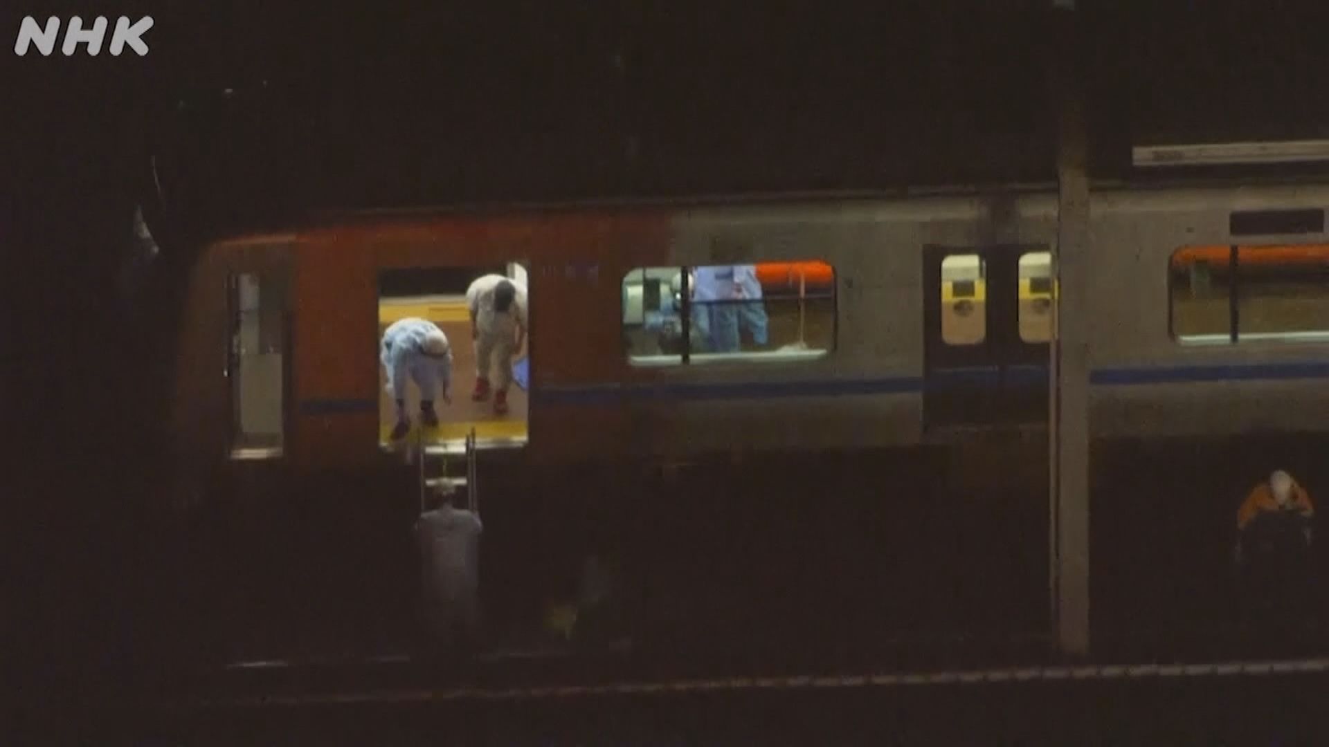 東京小田急線列車男子隨機斬傷九名乘客