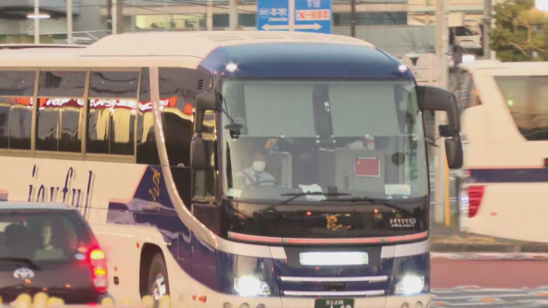 港府首班包機料本港時間凌晨12時45分起飛