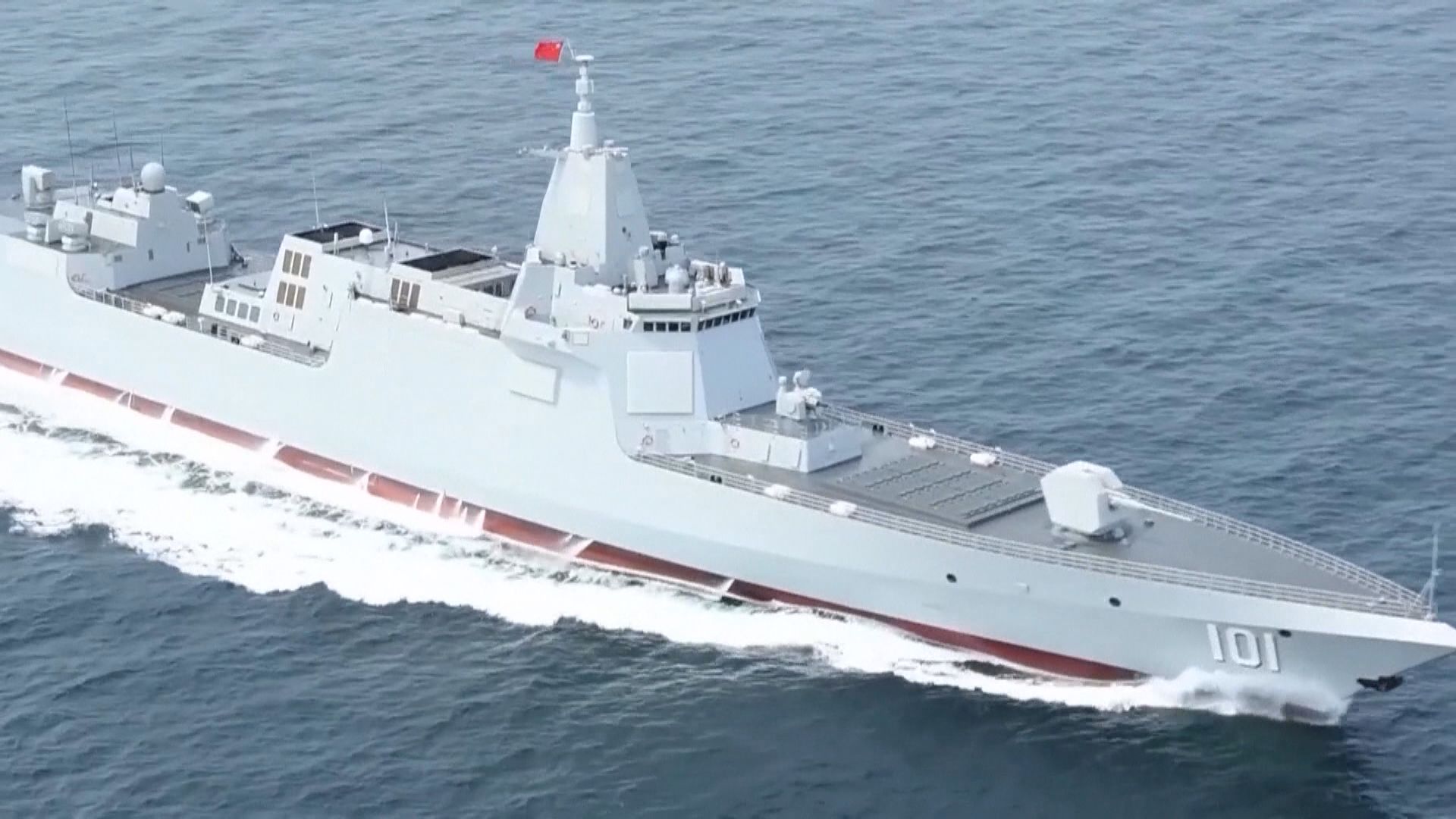 日媒 : 中方軍艦在釣魚島附近交接時關閉雷達