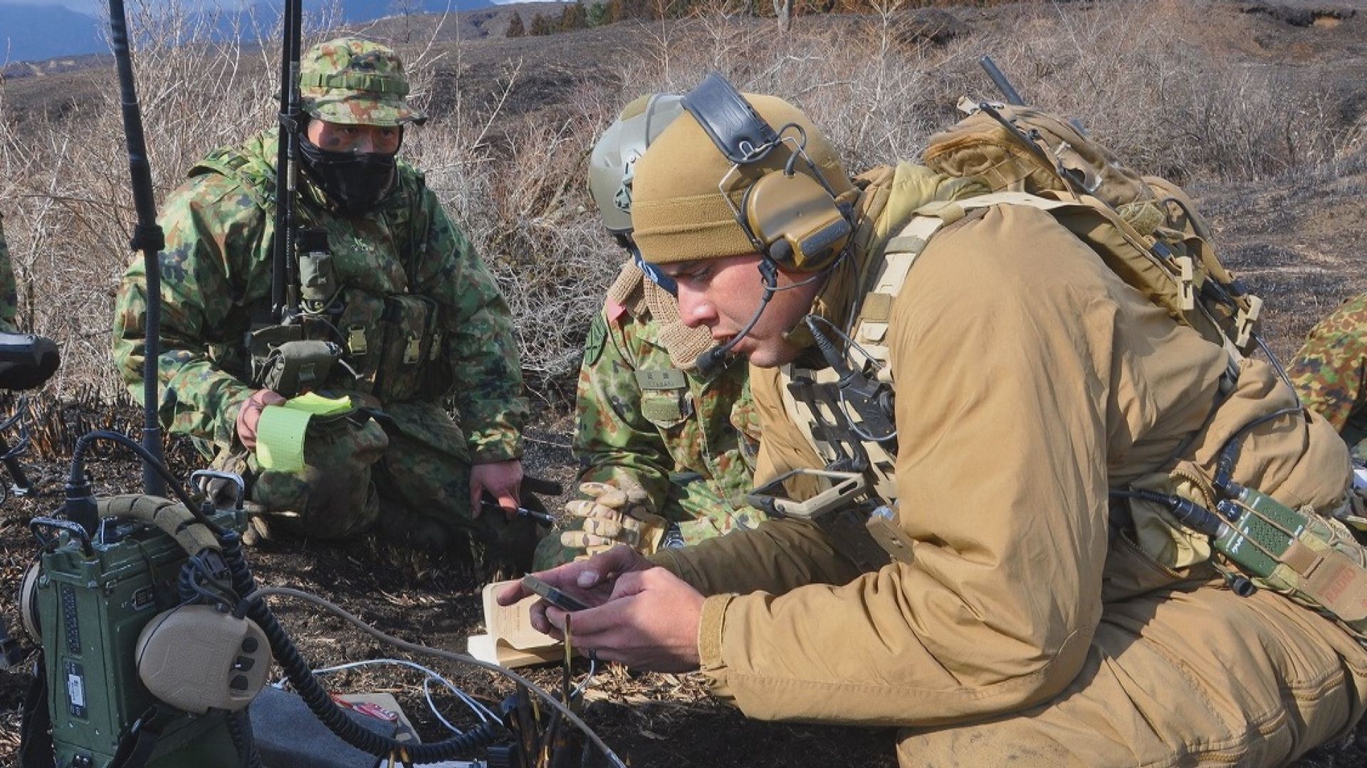 自衛隊美軍首度聯合空降登陸演習