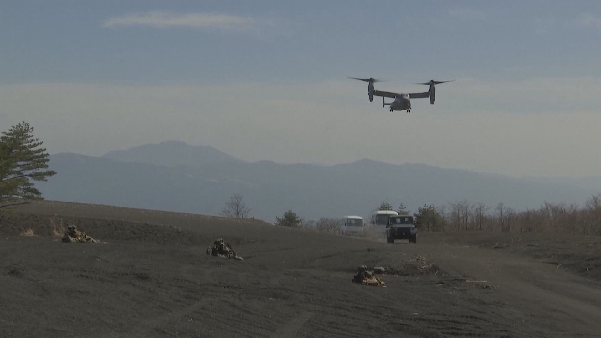自衛隊美軍首度聯合空降登陸演習