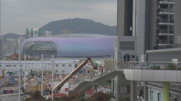 當局批准新世界出售啟德體育園股權予周大福