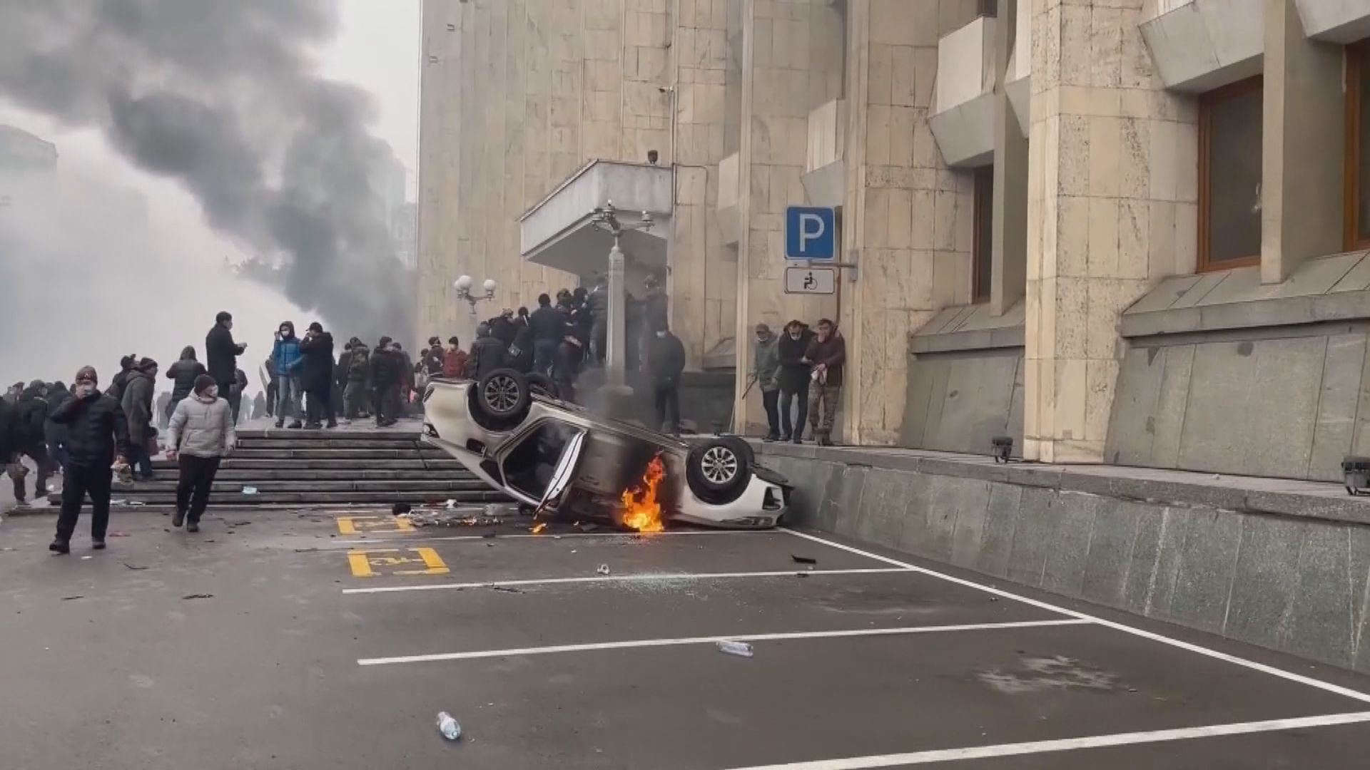 哈薩克當局指連日騷亂至少164人死亡