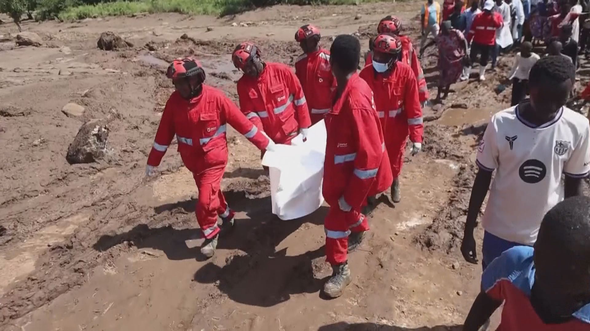 肯尼亞西部山泥傾瀉　死亡人數增至26人