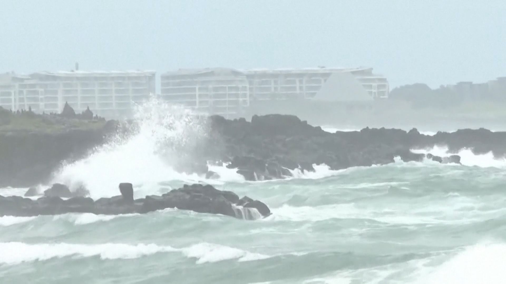 卡努橫過日本九州以西海域 逼近朝鮮半島