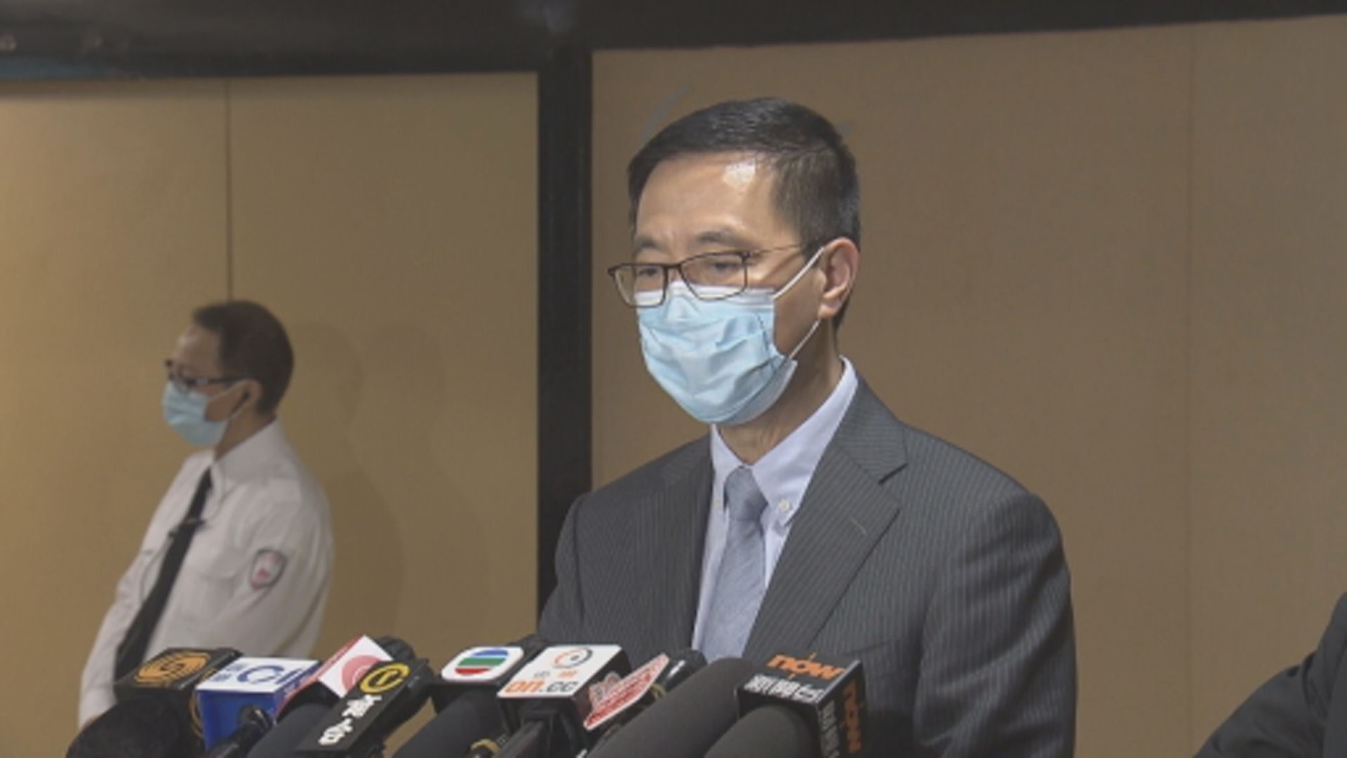 楊潤雄對顧嘉煇離世感痛惜　作品陪伴香港人成長