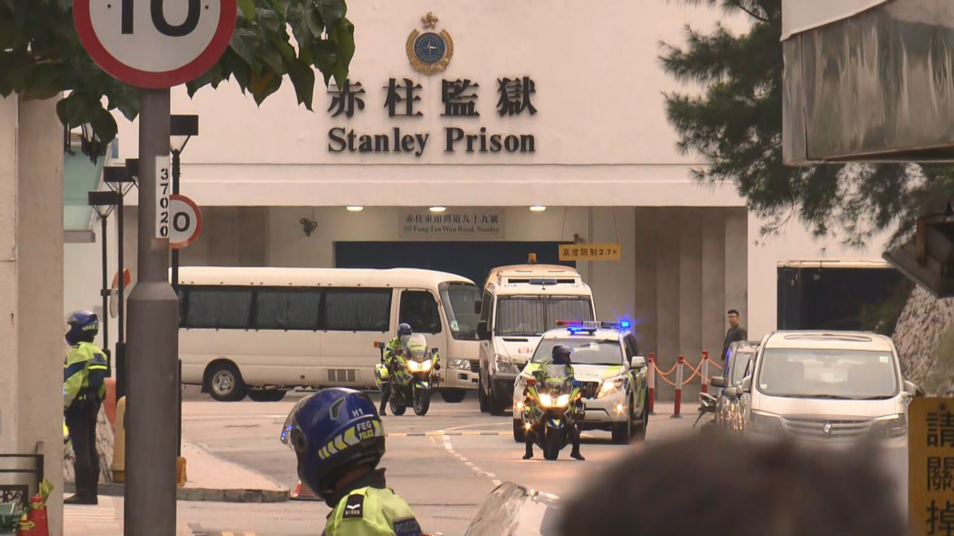 季炳雄出獄被遞解出境前往美國