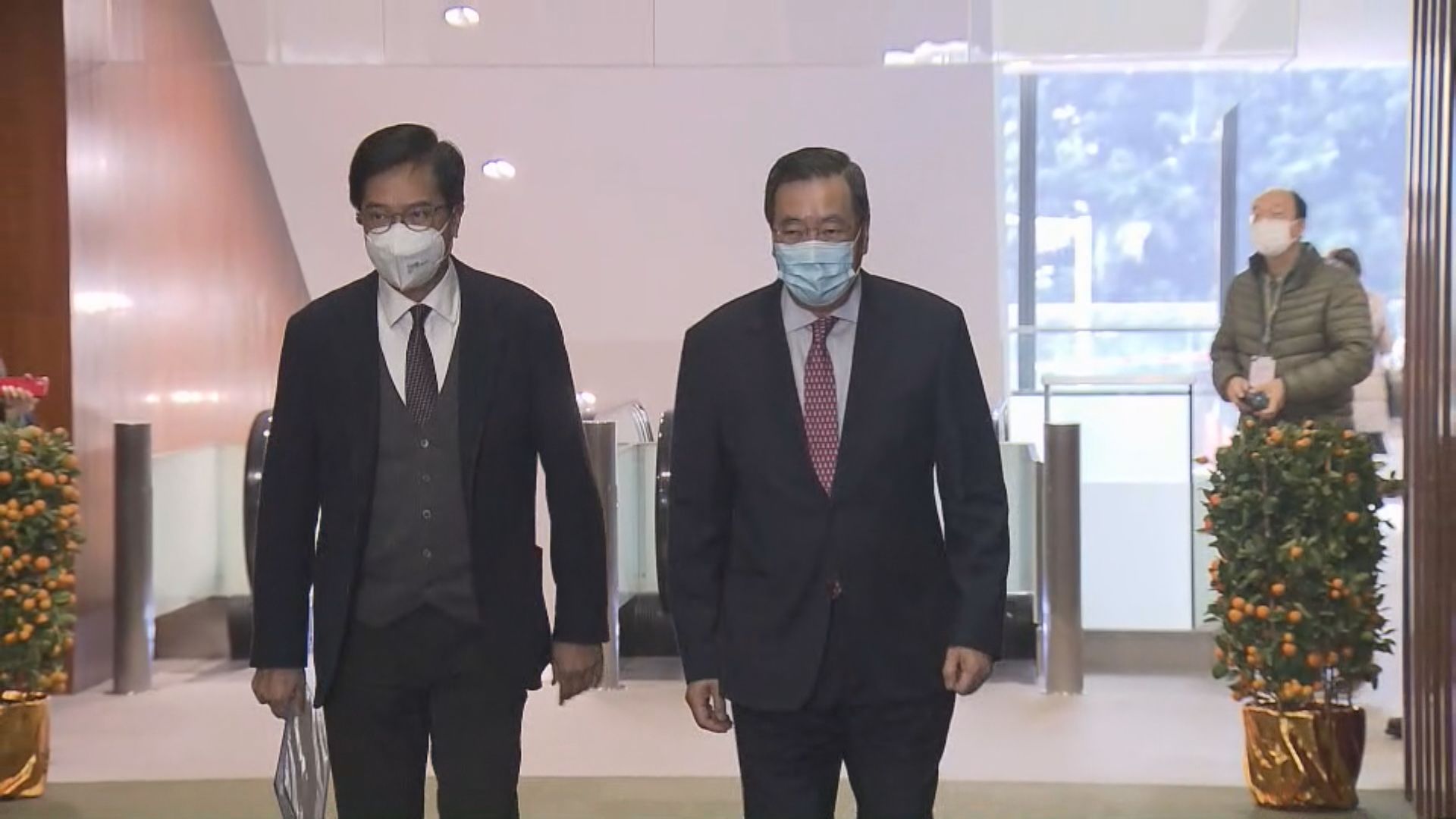 立法會第六次前廳交流會　有議員促通關以快測代替核酸